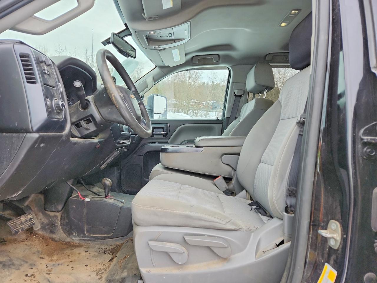 2019 Chev All models VIN 2GC2KREG0K1173957 photo 7