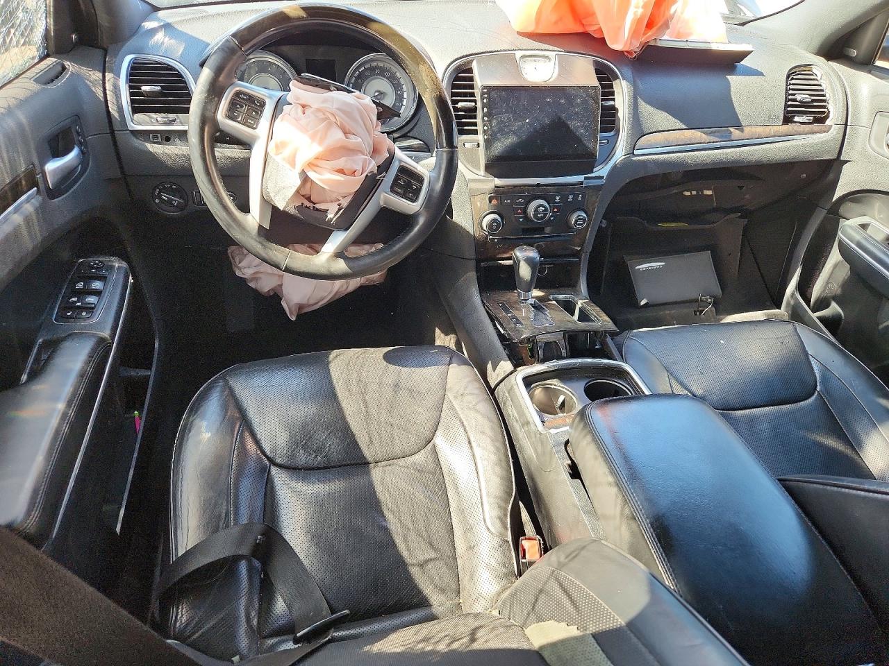 2013 Chrysler 300c VIN 2C3CCAET5DH542892 photo 8