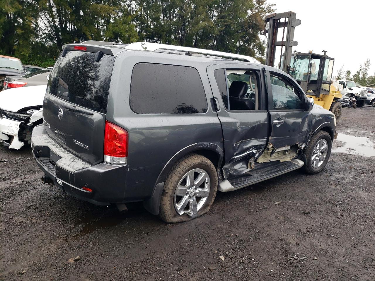 2011 Nissan Armada VIN 5N1AA0NE3BN602284 photo 3