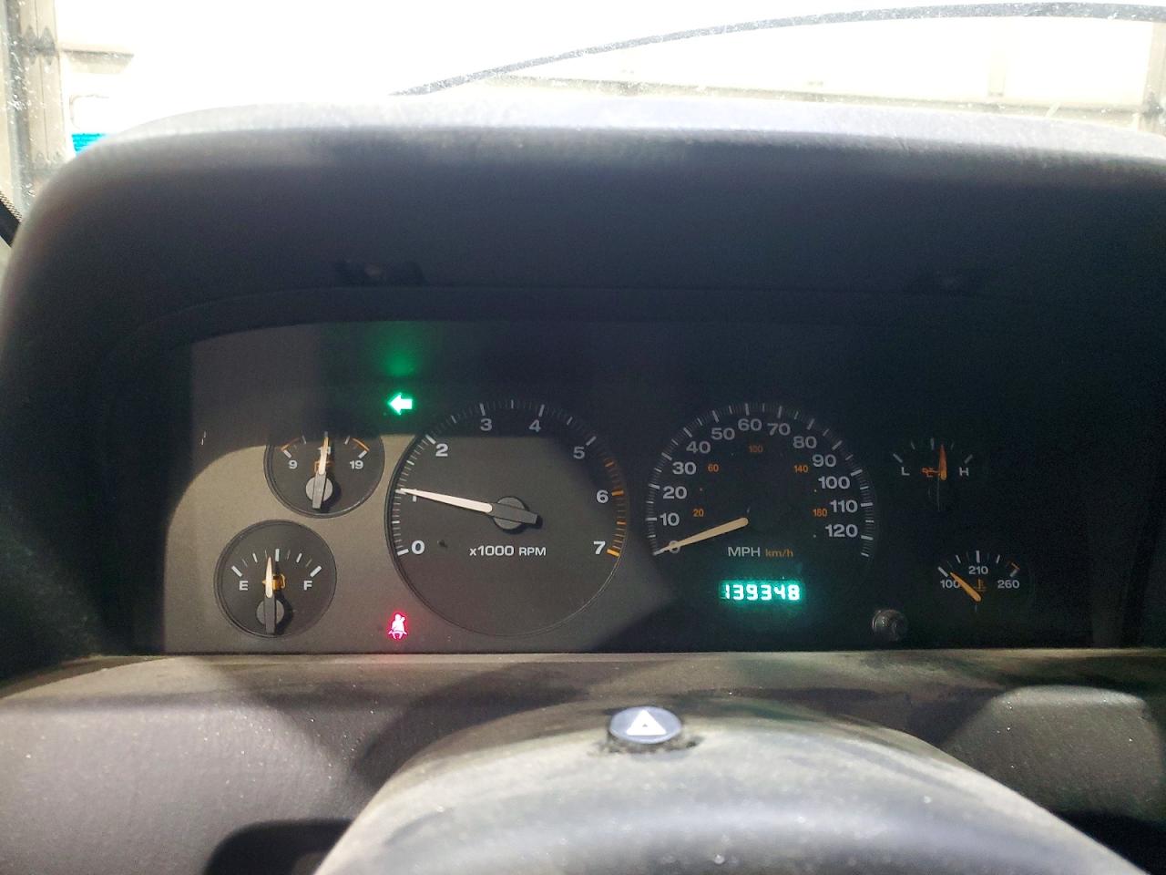 2004 Jeep Cherokee VIN 1J4GW48S14C262571 photo 9