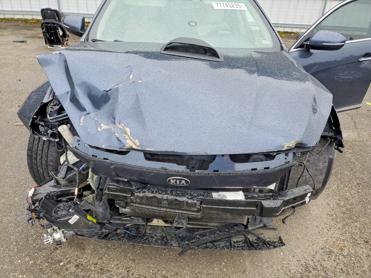 2014 Kia Cadenza VIN KNALN4D70E5122328 photo 11