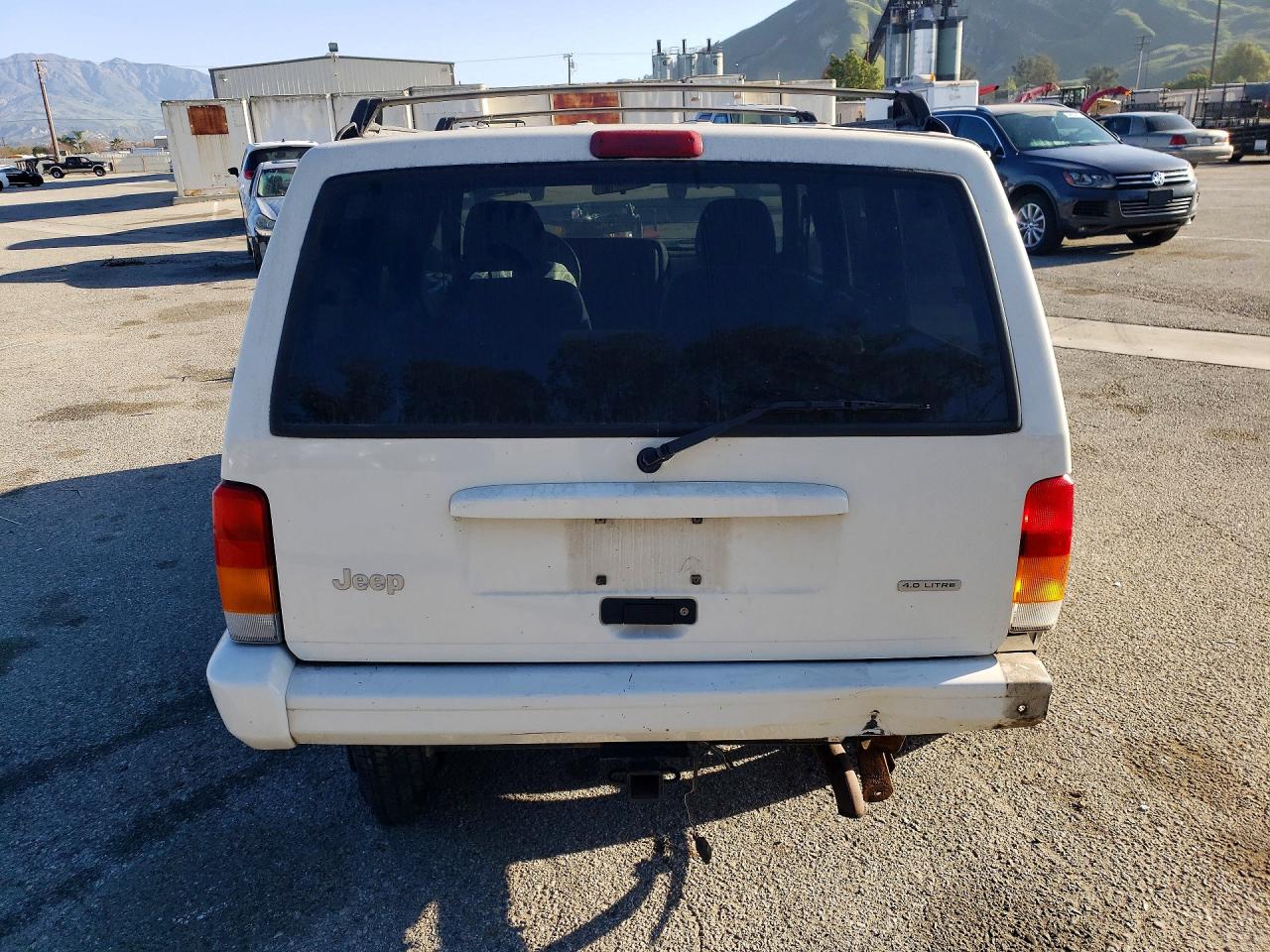 2001 Jeep Cherokee VIN 1J4FF58S71L520816 photo 6