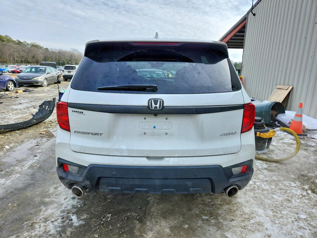2022 Honda Passport VIN 5FNYF8H57NB020626 photo 6