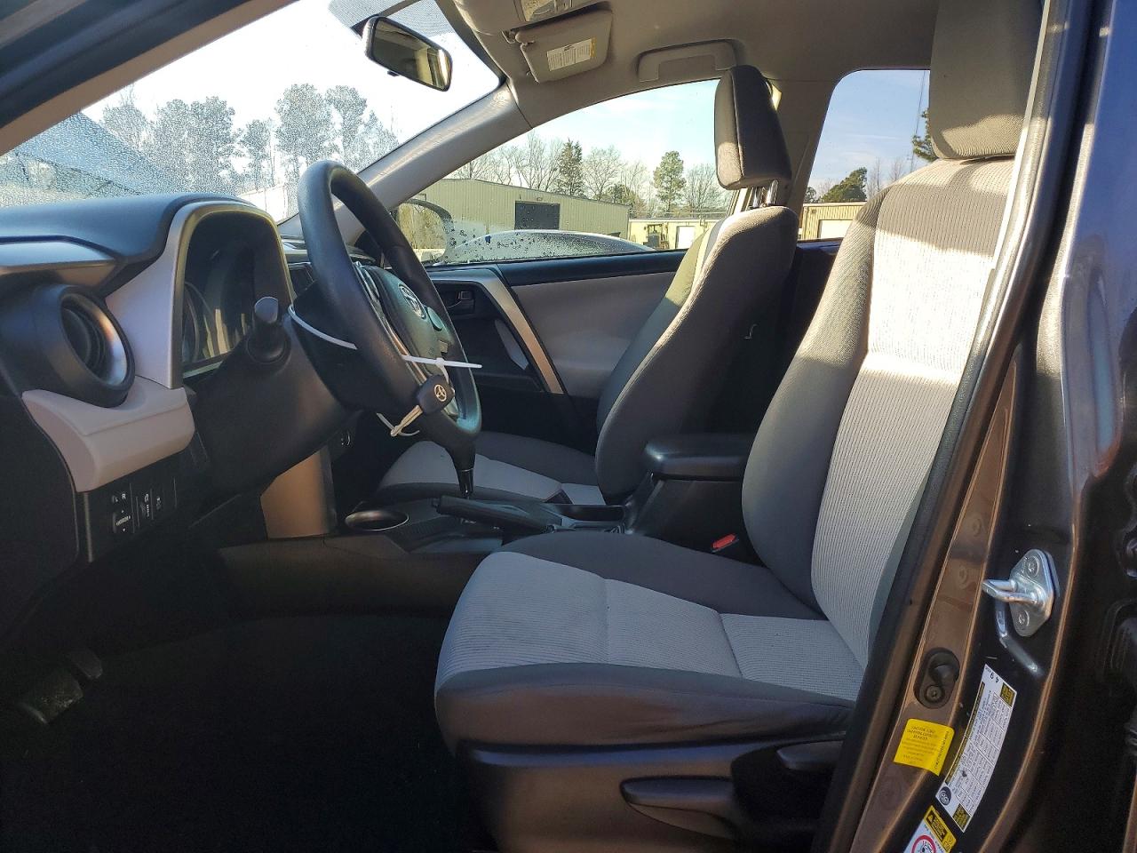 2014 Toyota Rav4 VIN JTMZFREV0EJ014884 photo 7