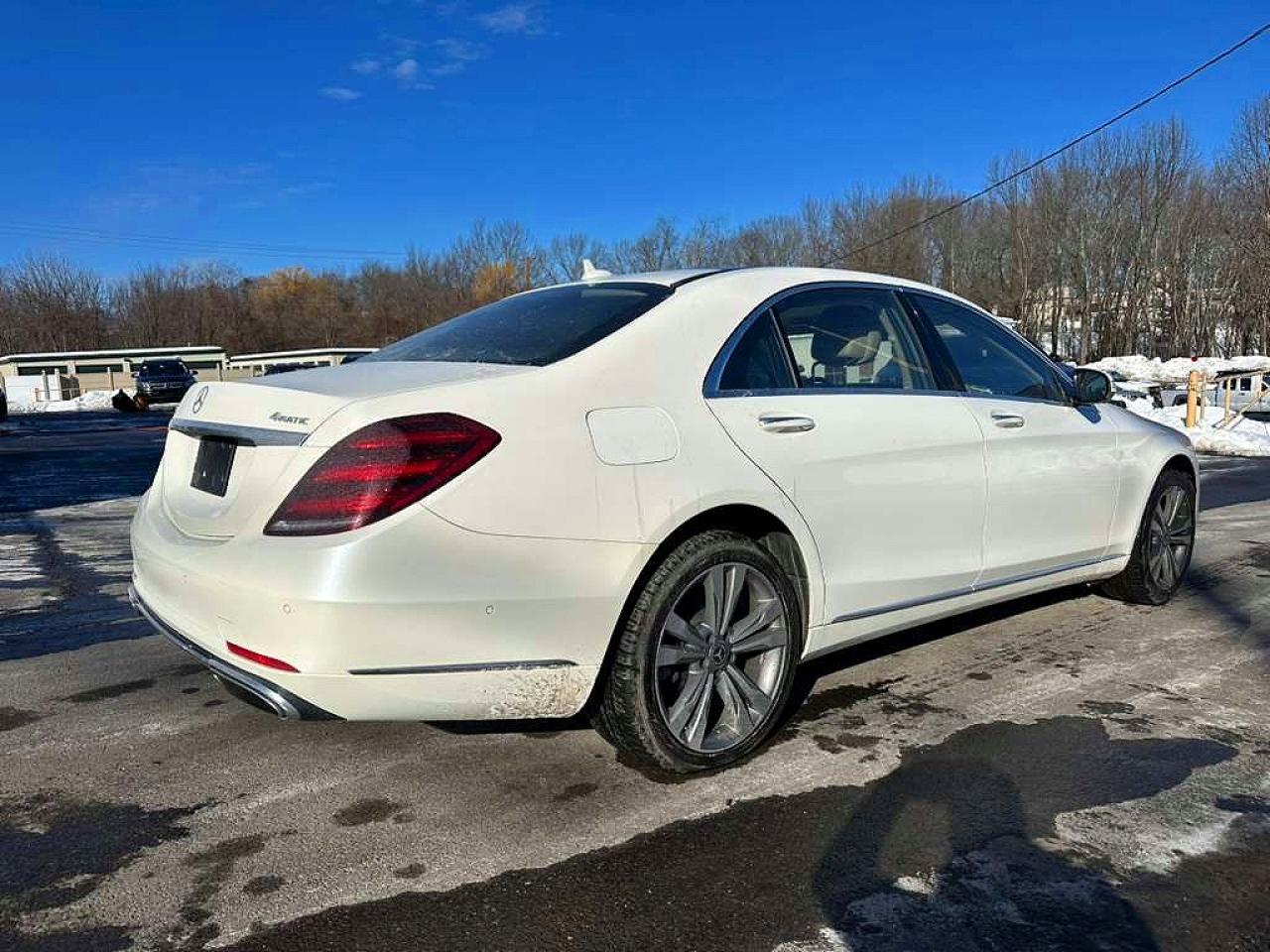 2019 Mercedes-Benz S class VIN WDDUG8GB1KA436037 photo 3