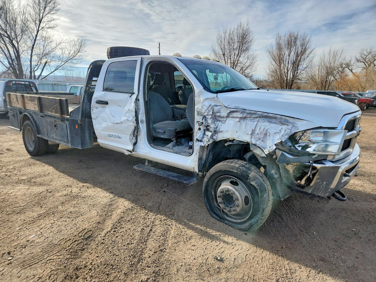2015 Ram 4500 VIN 3C7WRLFL6FG517099 photo 4