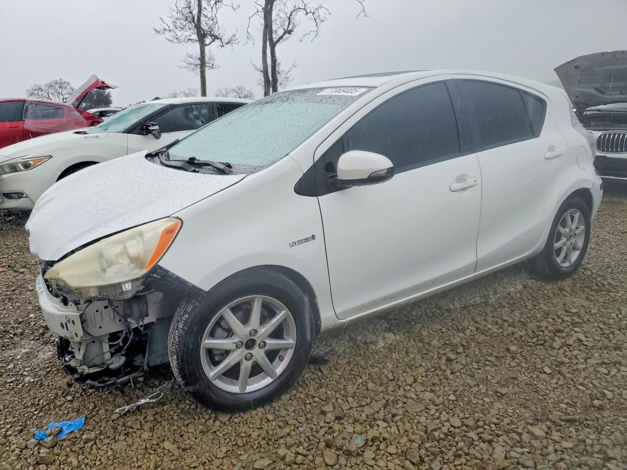 2012 Toyota Prius VIN JTDKDTB38C1026348 photo 1