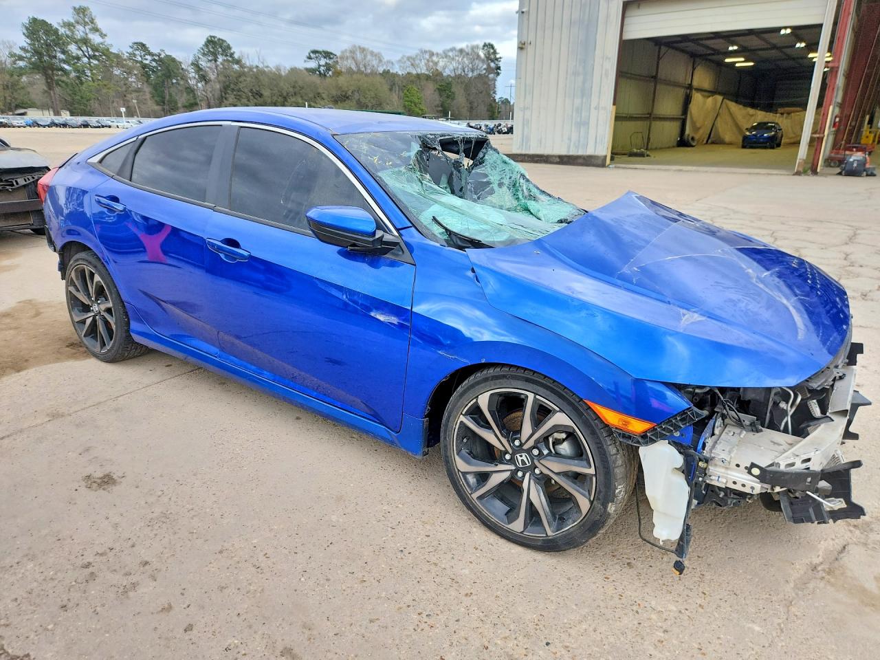 2021 Honda Civic VIN 19XFC2F82ME002677 photo 4