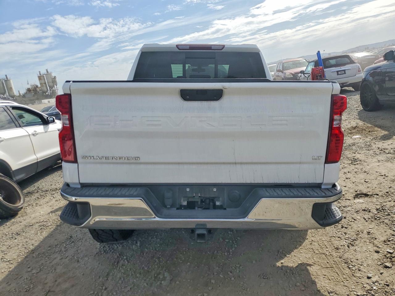2020 Chev All models VIN 3GCPWCET5LG225449 photo 6