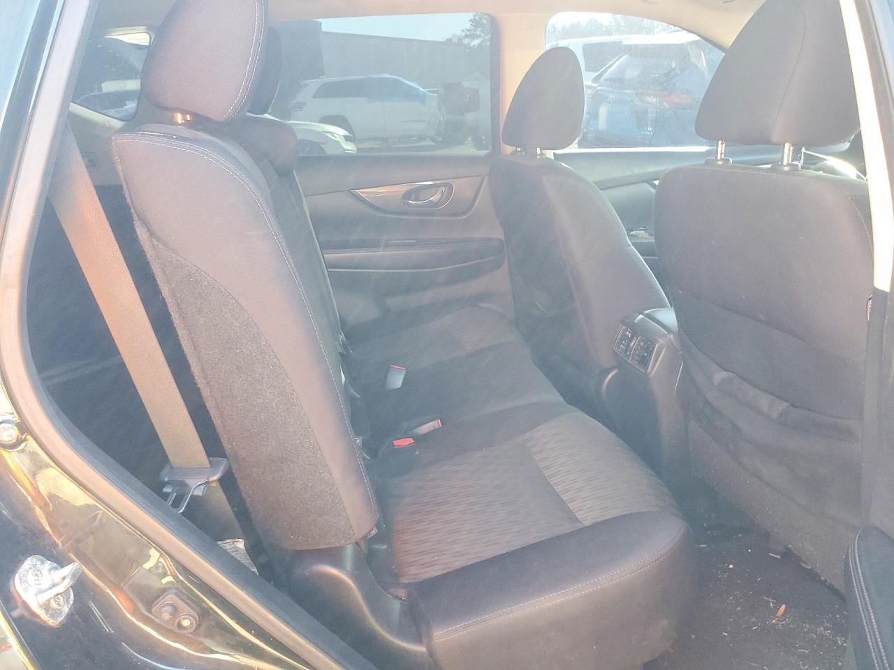2019 NISS Rogue VIN 5N1AT2MT3KC780410 photo 11
