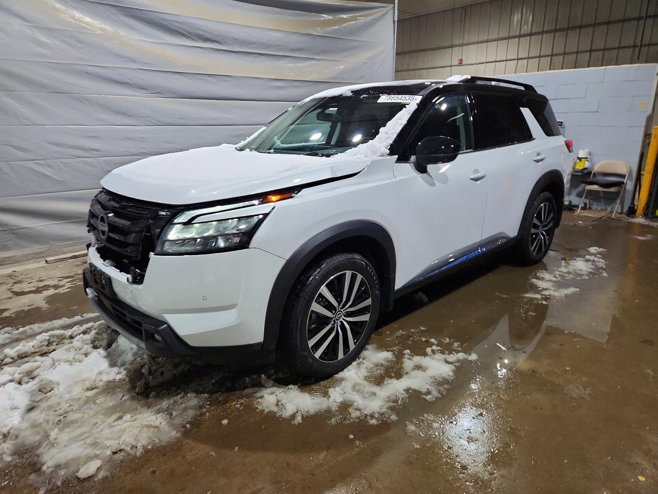 2025 Nissan Pathfinder VIN 5N1DR3DJ6SC304281 photo 1