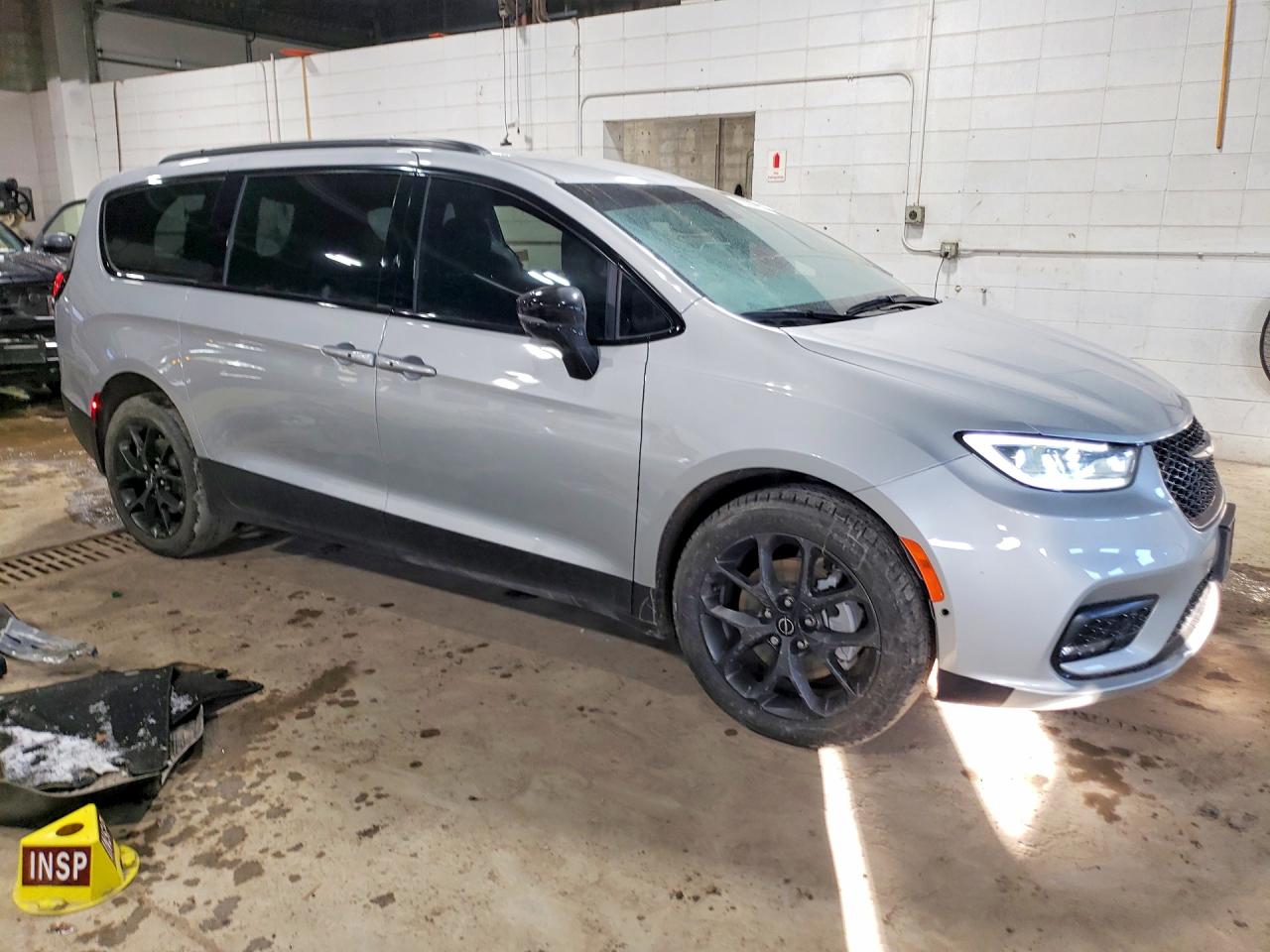 2024 Chrysler Pacifica VIN 2C4RC3BGXRR175224 photo 4