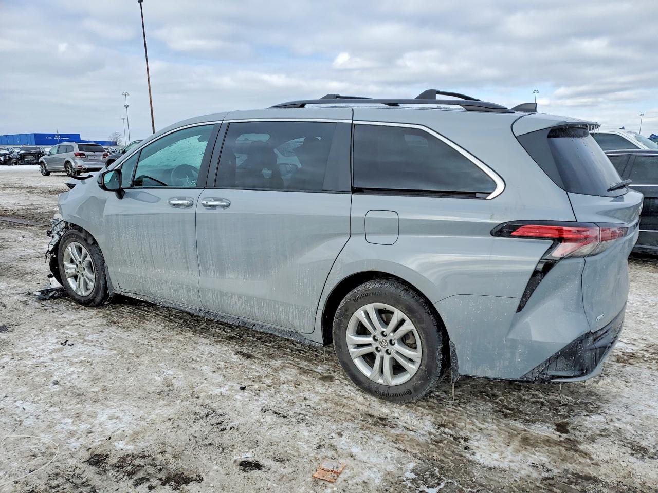 2023 Toyota Sienna VIN 5TDDSKFC4PS078507 photo 2