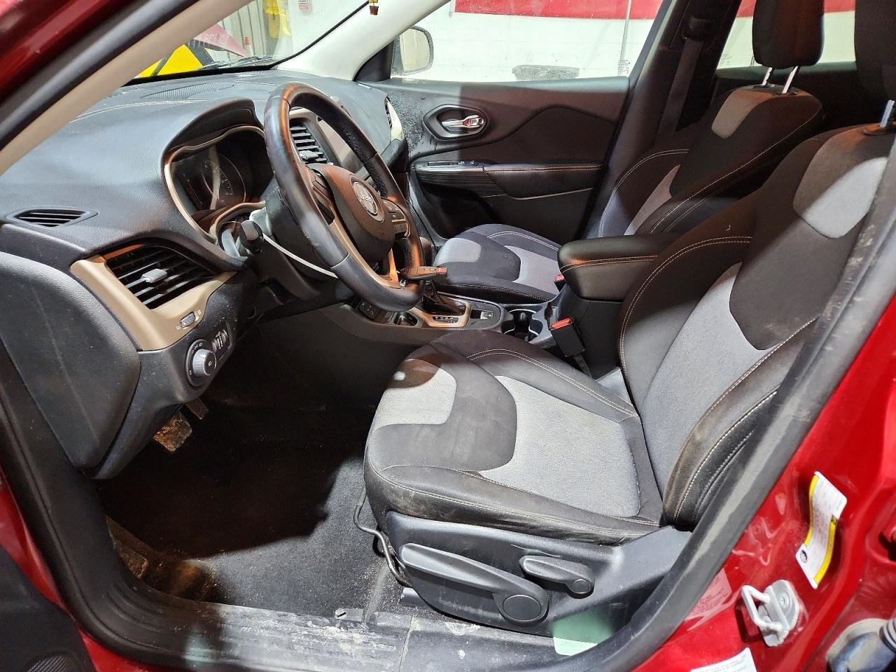 2014 Jeep Grand cher VIN 1C4PJLCS5EW143072 photo 7