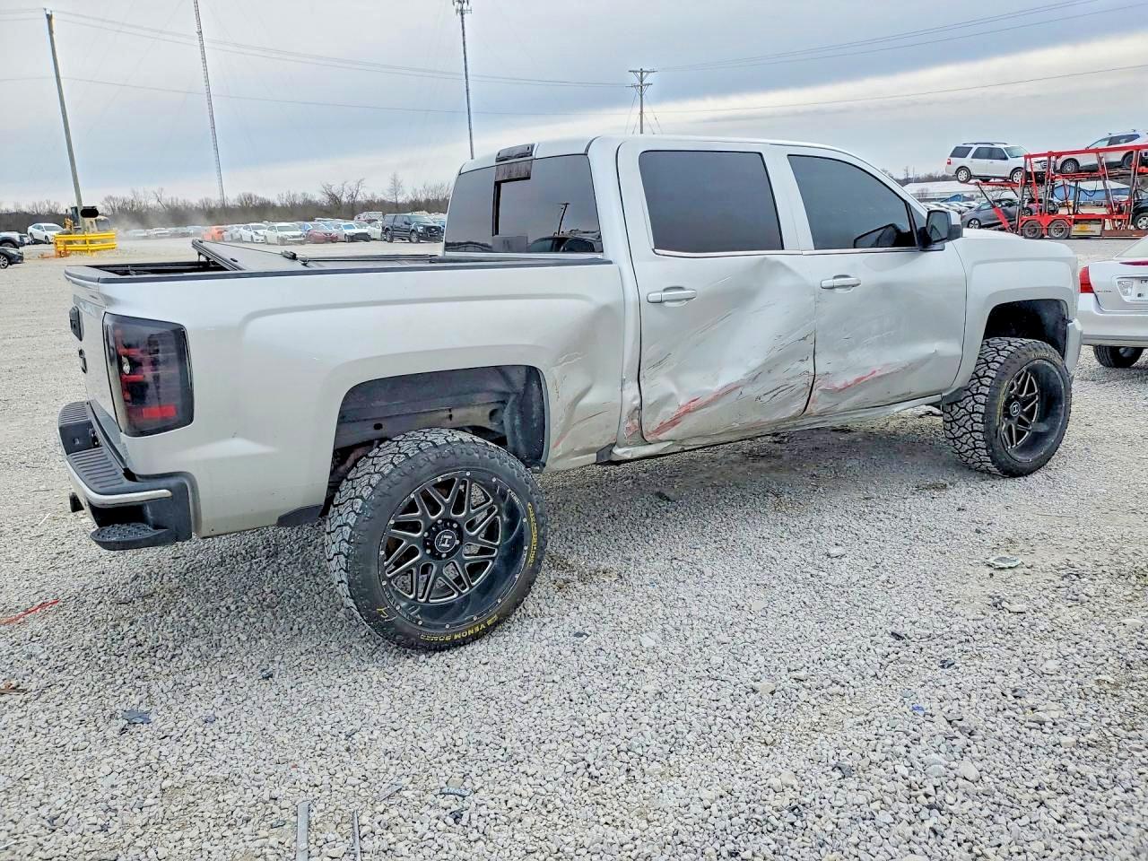 2018 Chevrolet All models VIN 3GCUKSECXJG507009 photo 3
