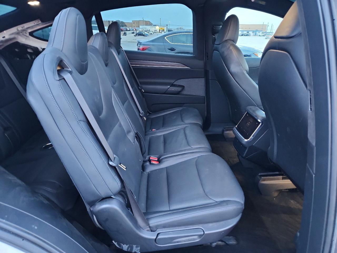 2022 TESLA Model x VIN 7SAXCAE50NF344620 photo 10