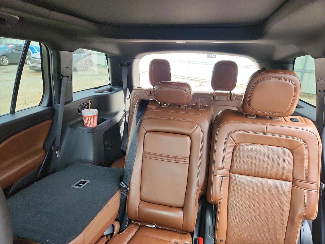 2021 LINCOLN Aviator VIN 5LM5J7XC4MGL02280 photo 10