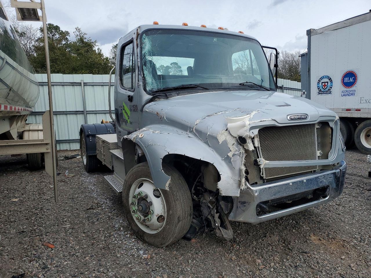 2025 FREIGHTLINER All other VIN 3ALACXD21SDVX2029 photo 1