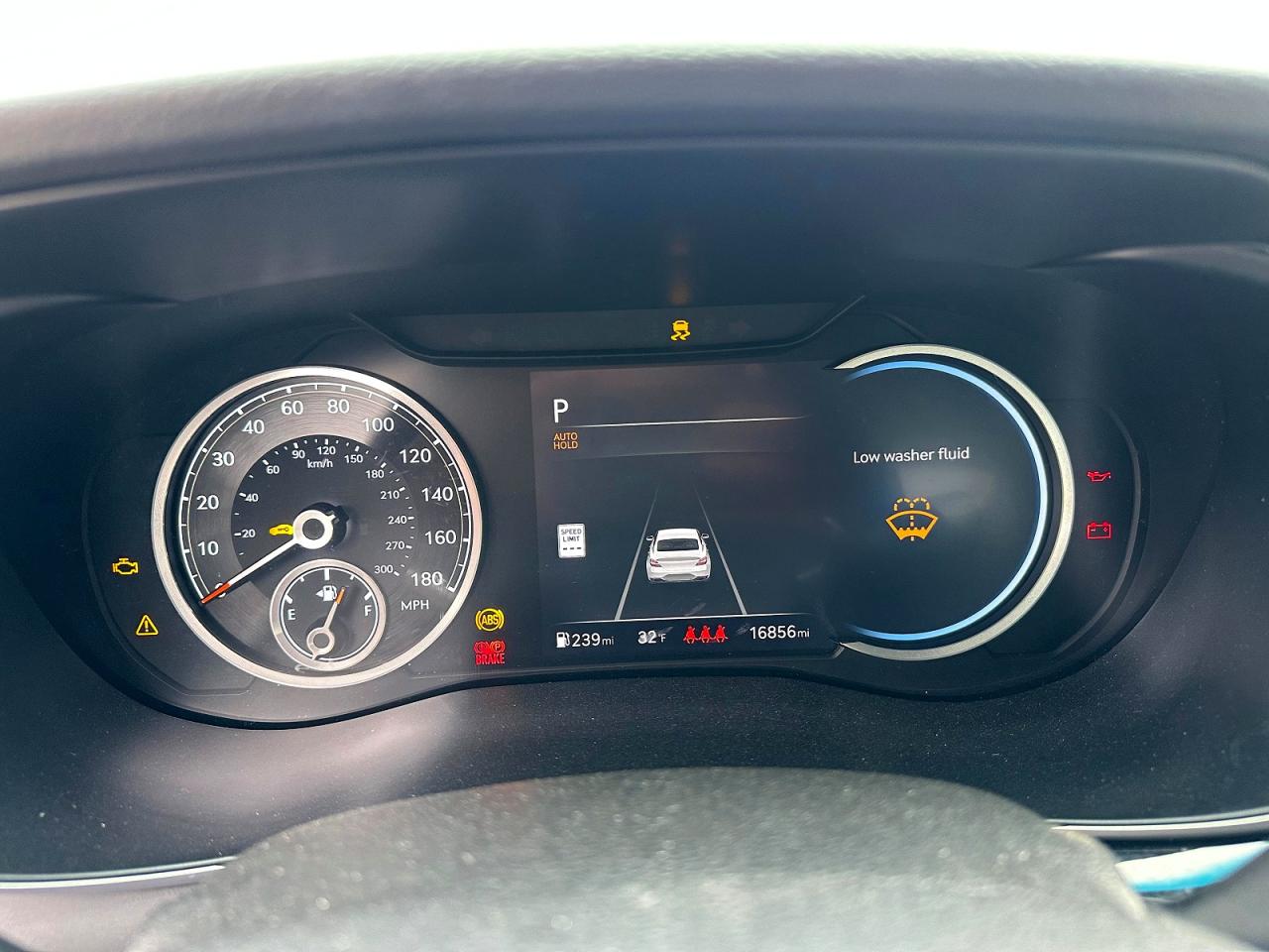 2025 Genesis G70 base VIN KMTG34SC9SU149489 photo 9
