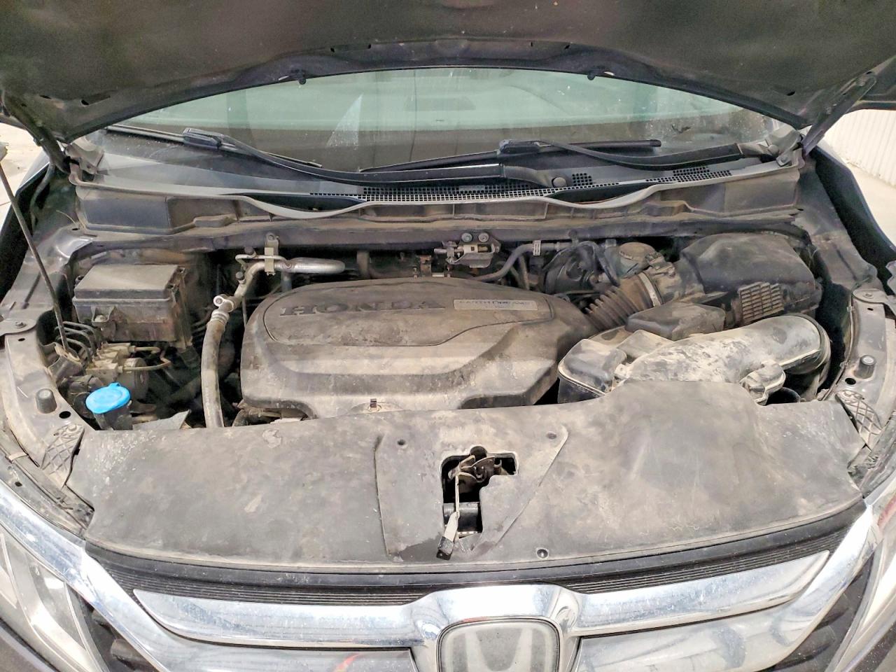 2018 Honda Odyssey VIN 5FNRL6H78JB081996 photo 12