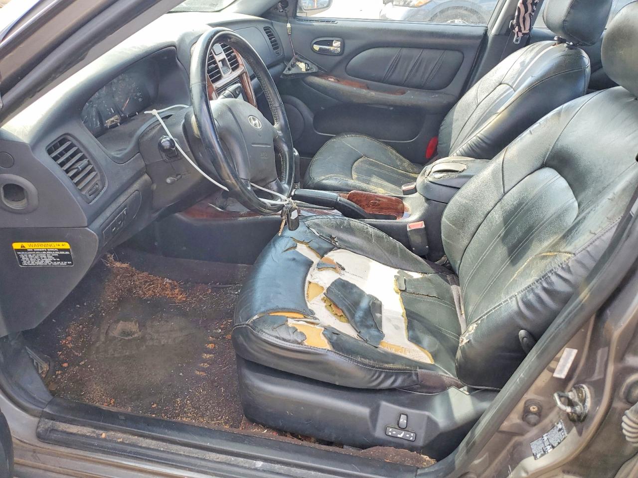 2004 Hyundai Sonata VIN KMHWF35H34A005827 photo 7