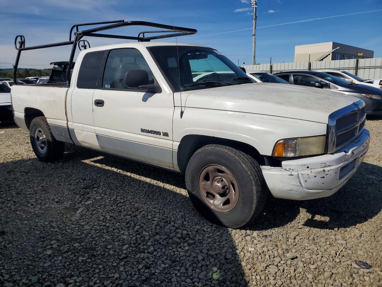 1999 DODGE All models VIN 1B7HC13Y2XJ597500 photo 4
