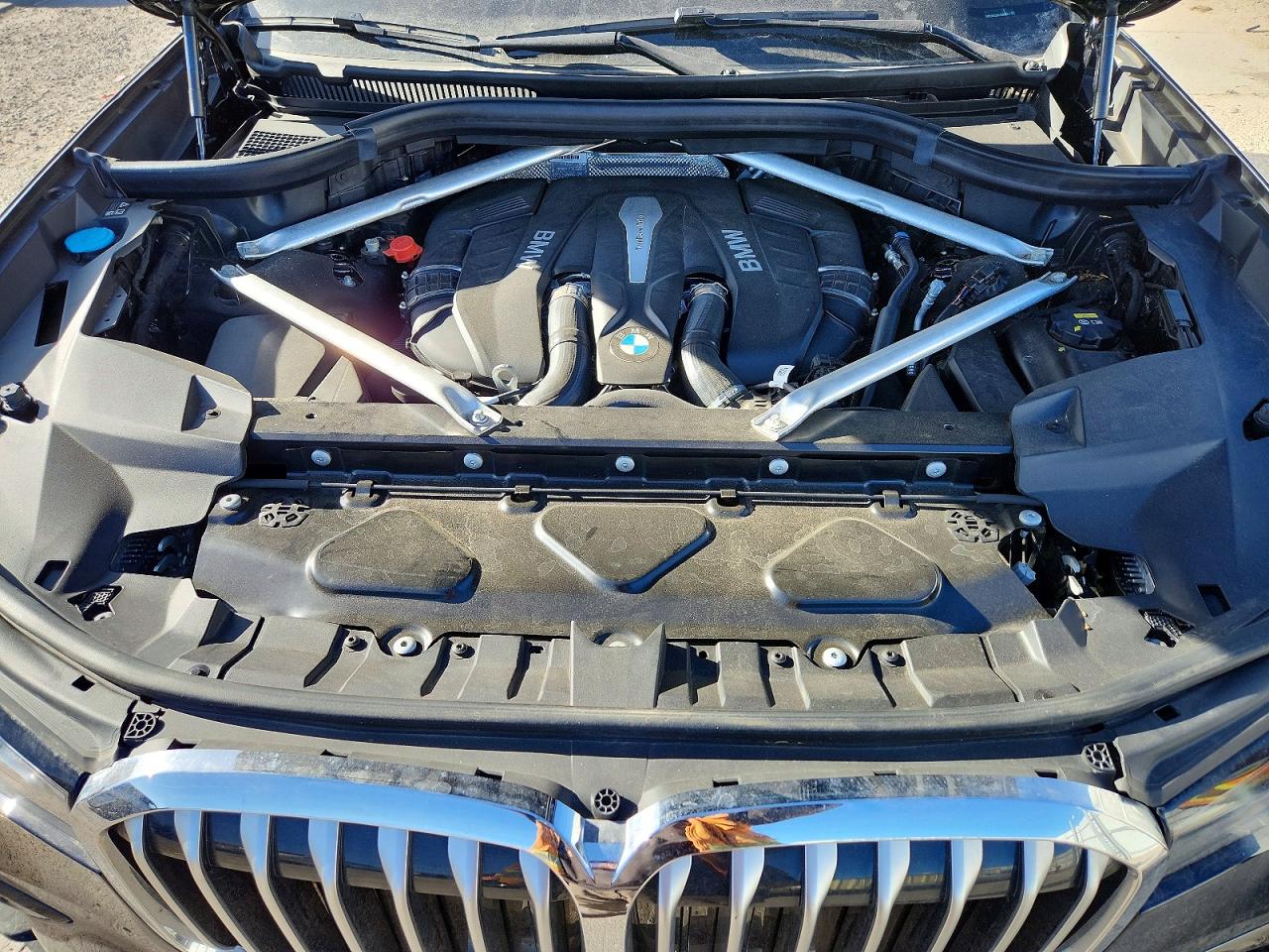 2019 BMW X7 VIN 5UXCX4C52KLS38665 photo 12