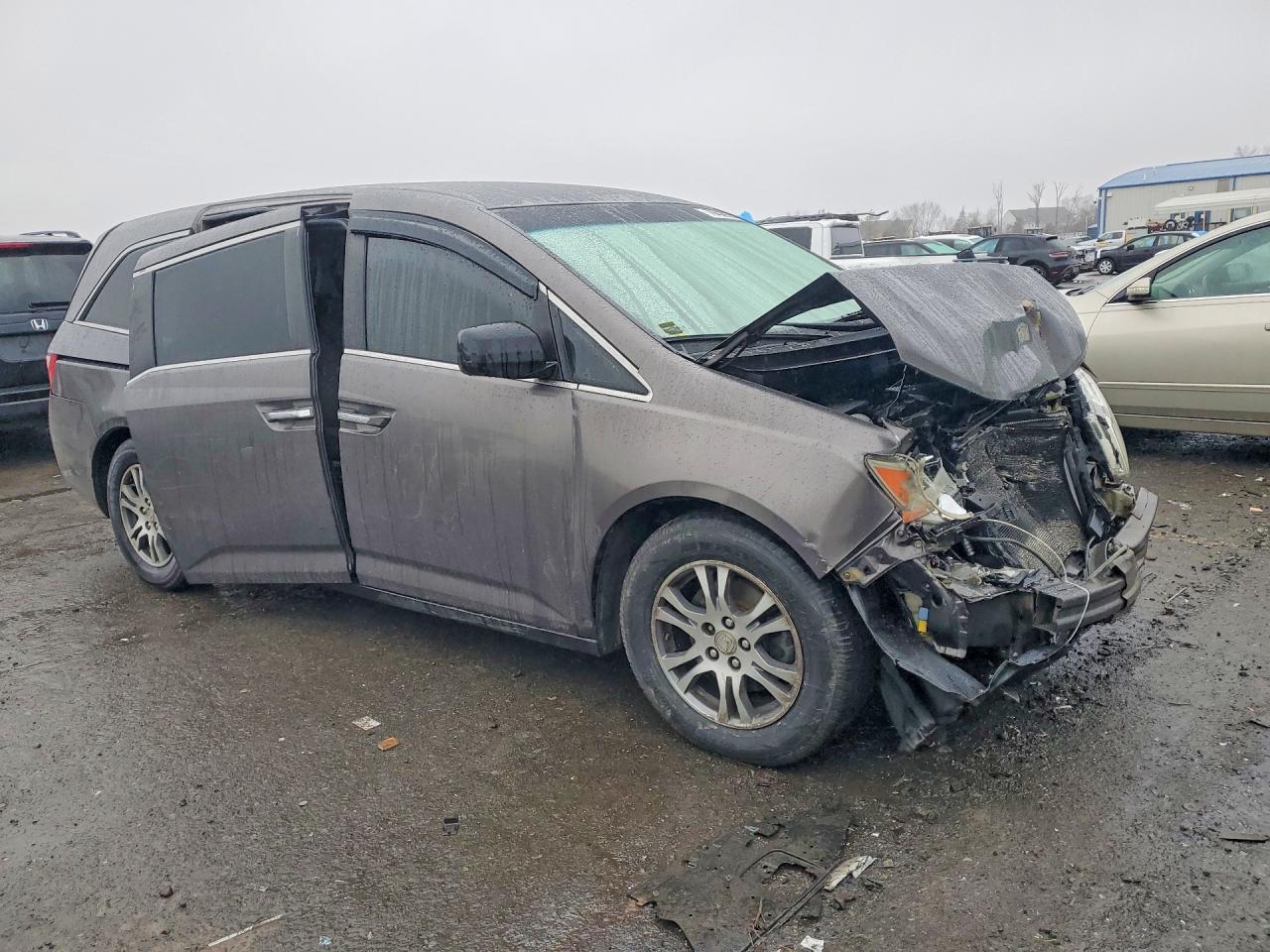 2012 Honda All models VIN 5FNRL5H4XCB057699 photo 4
