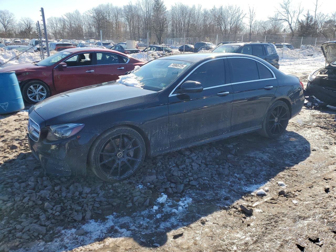 2018 Mercedes-Benz E-class VIN WDDZF4KB5JA396777 photo 1