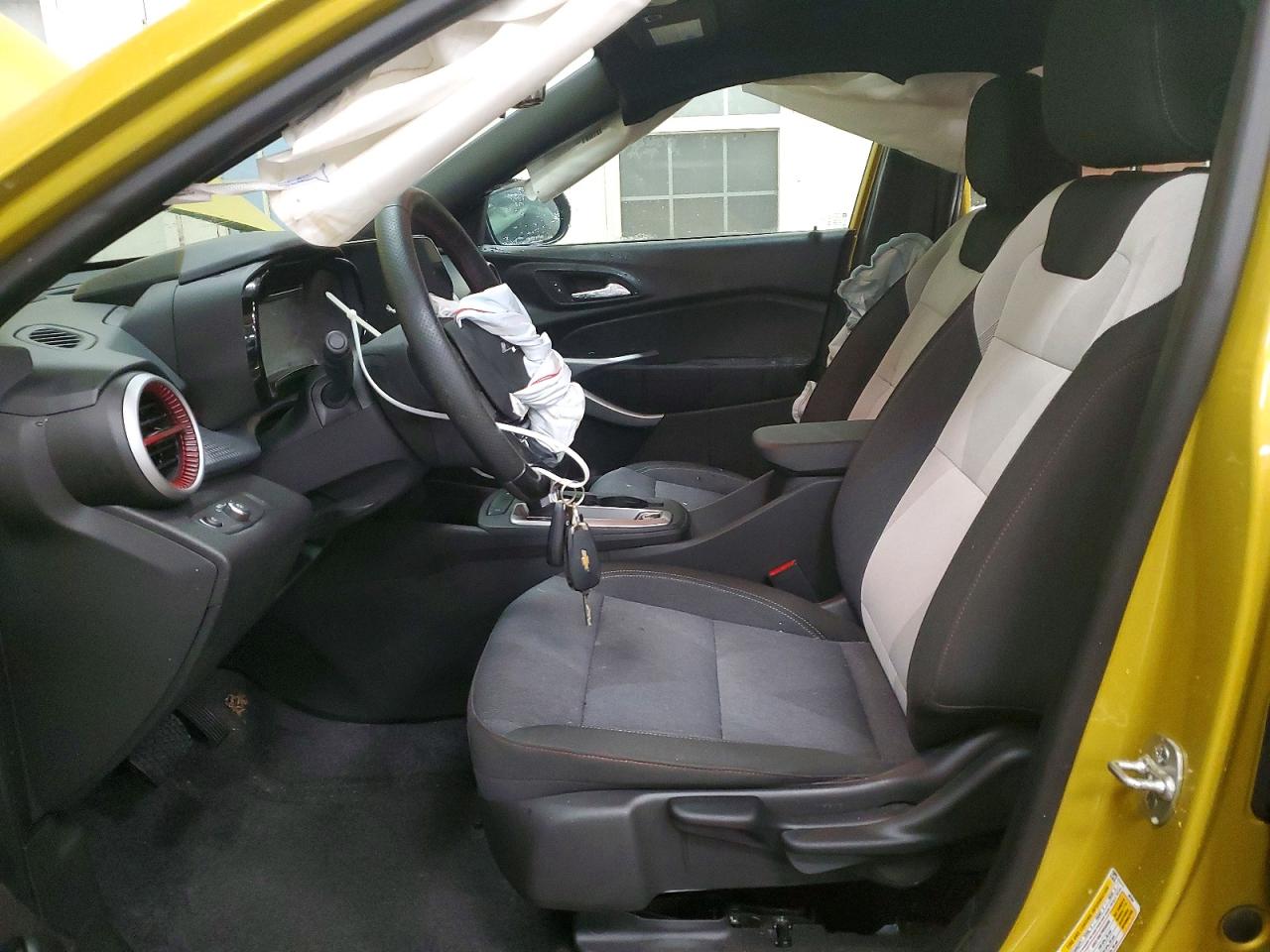 2025 Chevrolet Trax 1rs VIN KL77LGEP7SC032155 photo 7