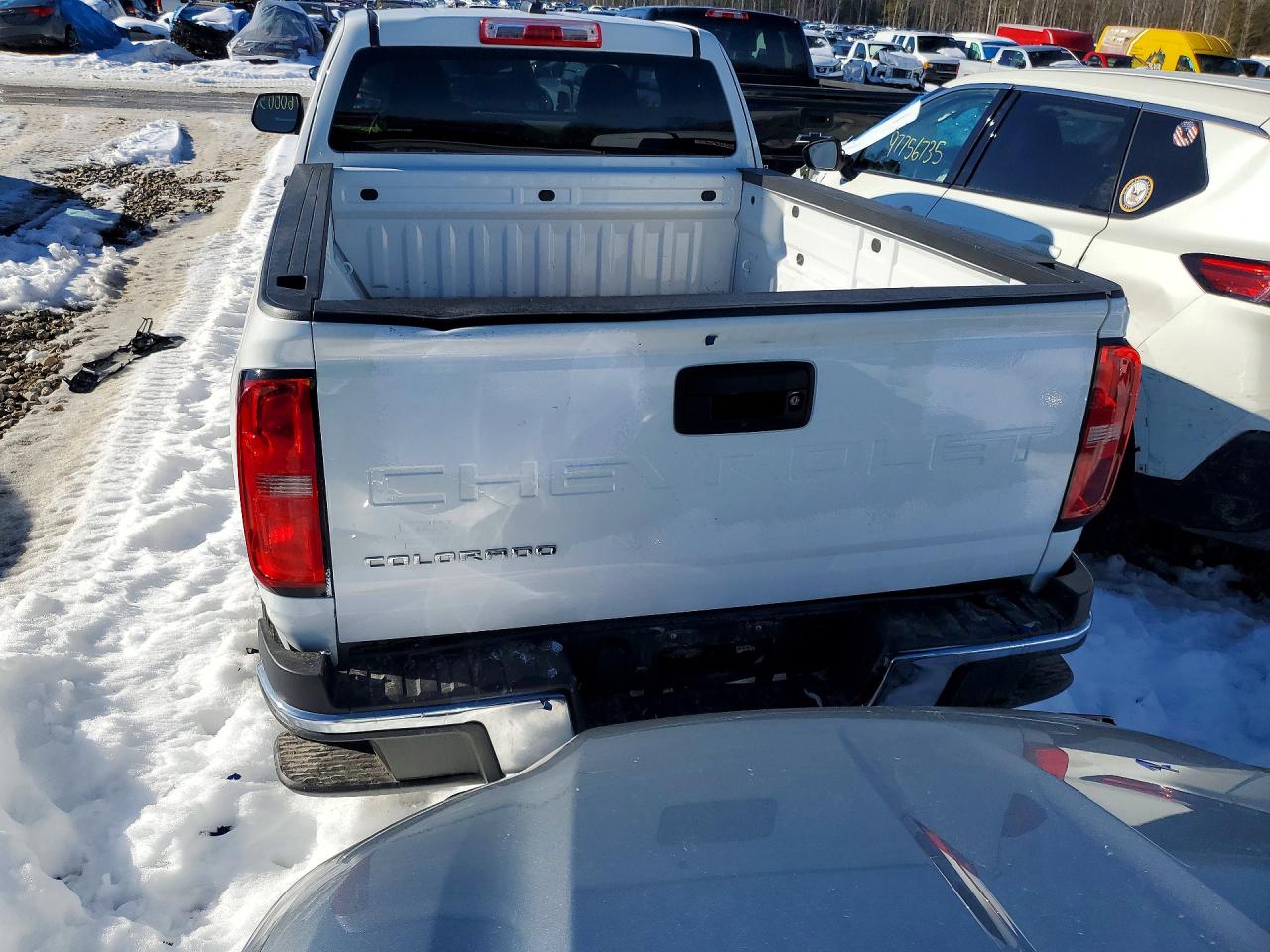 2022 Chevy Colorado VIN 1GCHSBEA0N1126158 photo 6