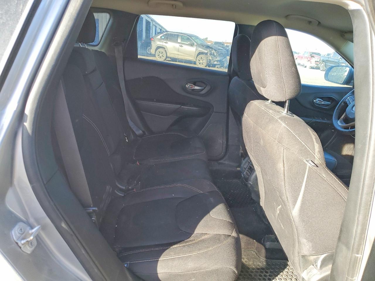2016 Jeep Grand cher VIN 1C4PJMCS6GW148824 photo 10