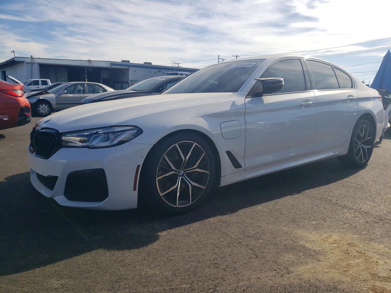 2021 BMW 5 series VIN WBA13AG06MCF92046 photo 1