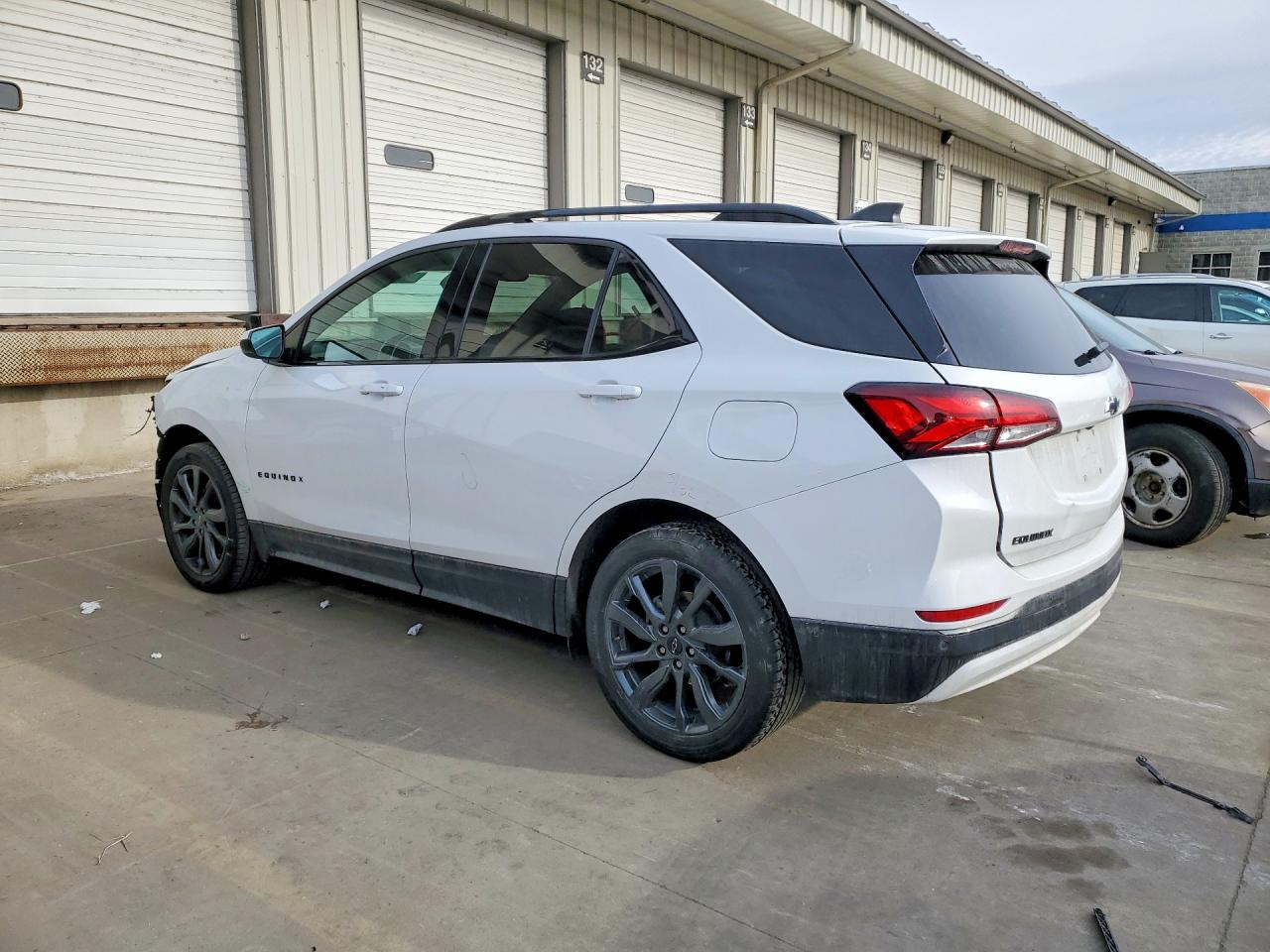 2022 CHEV Equinox VIN 3GNAXMEV9NS195289 photo 2