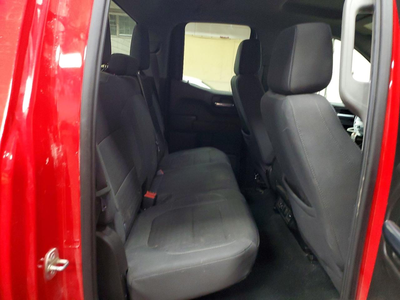 2021 CHEVROLET All models VIN 1GCRYDED1MZ118496 photo 10
