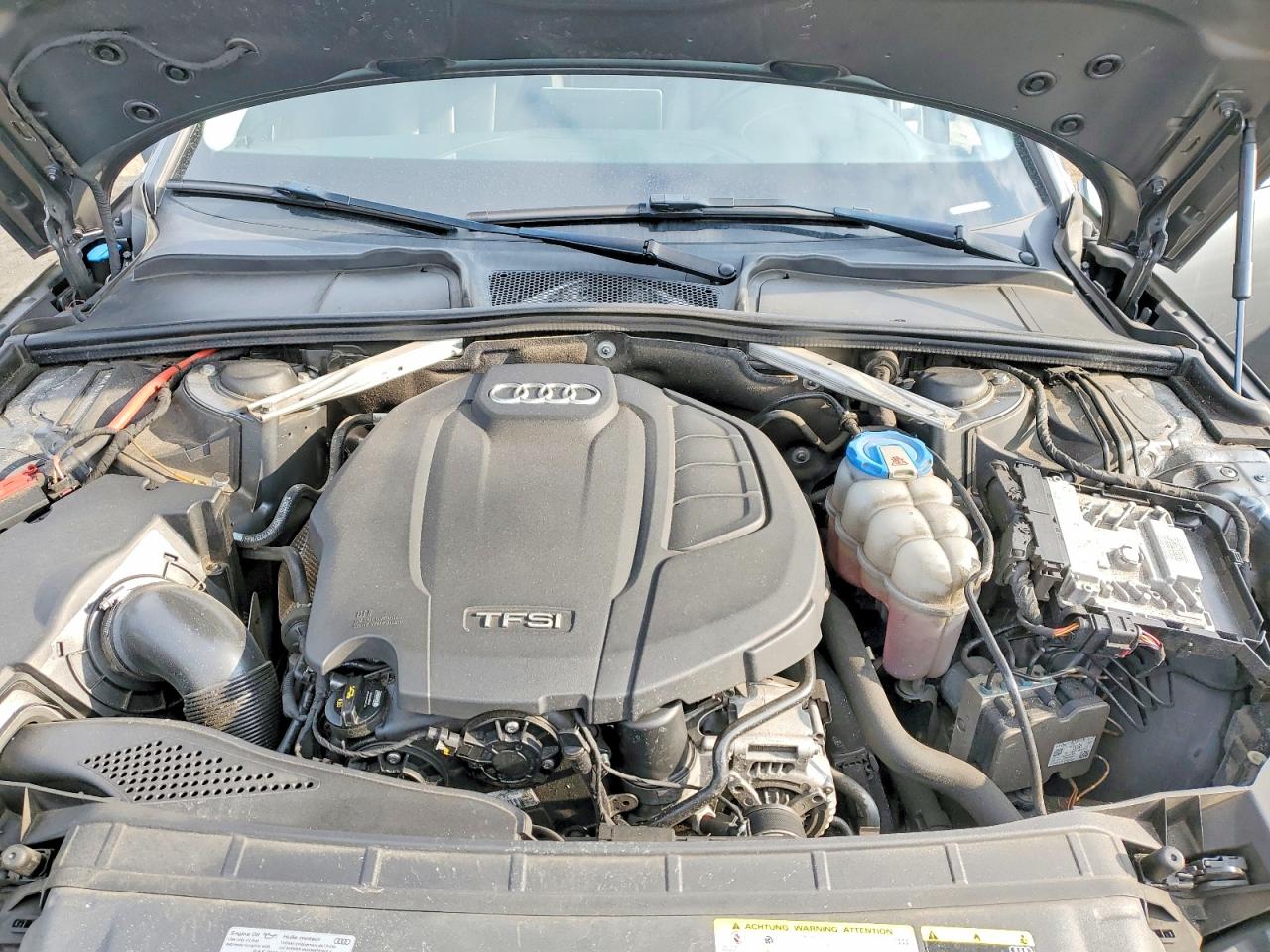 2019 Audi A4 VIN WAUENAF48KN001827 photo 11