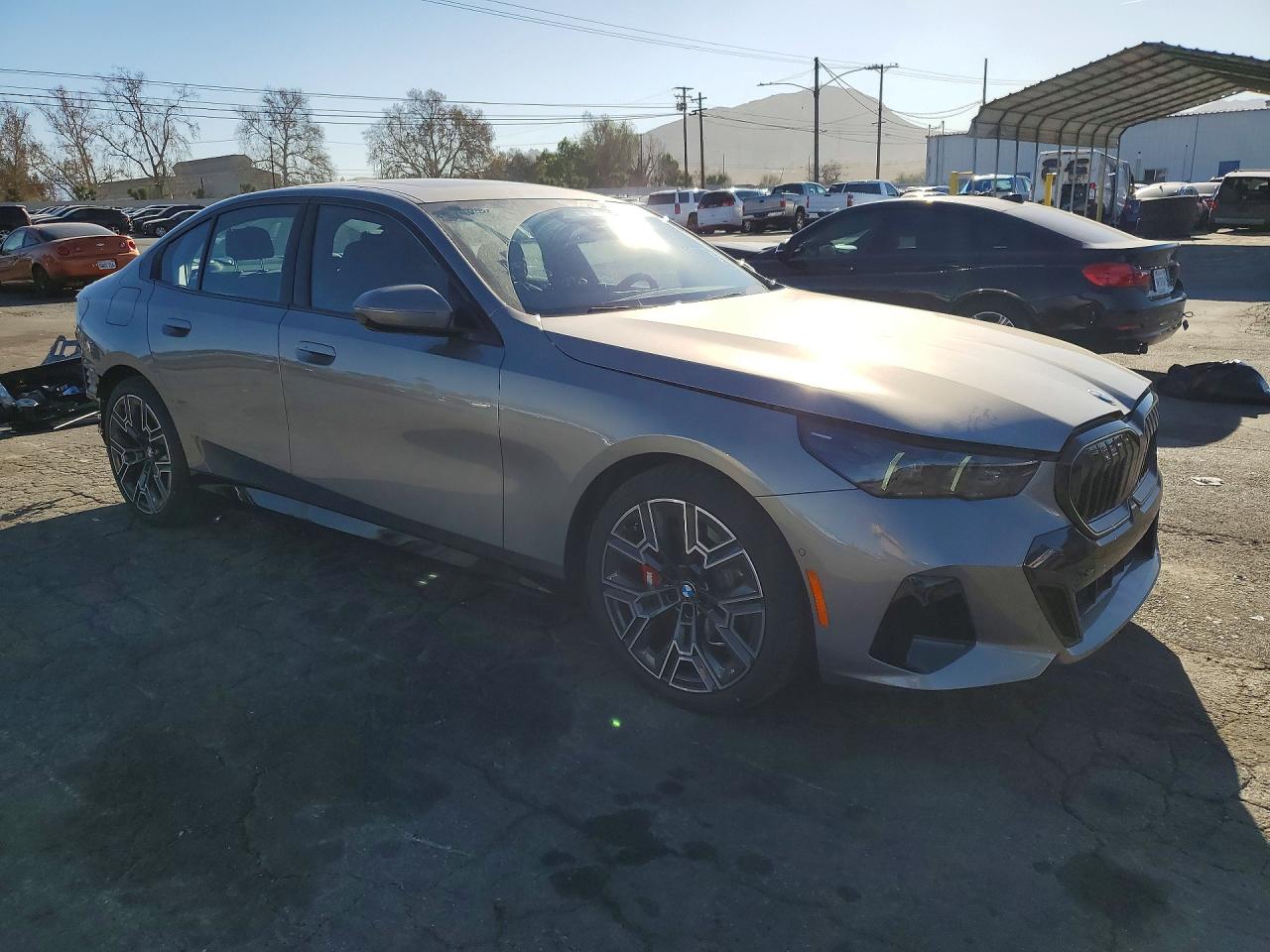 2026 BMW 5 series VIN WBA43FJ03TCW78333 photo 4