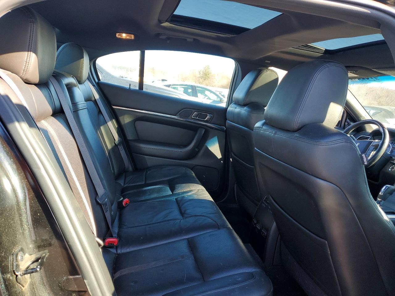 2009 Lincoln Mks VIN 1LNHM93RX9G620067 photo 10