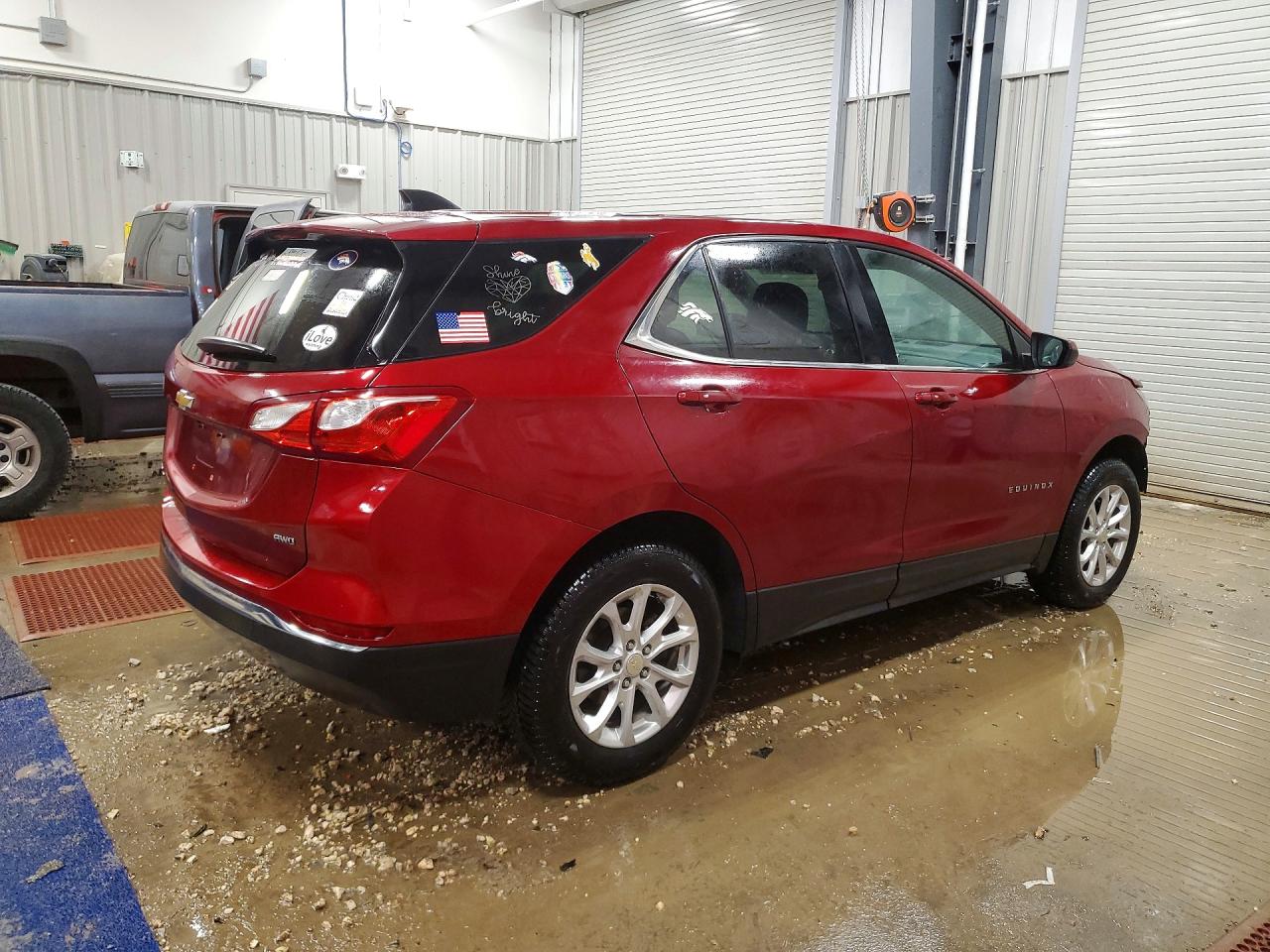 2018 Chevrolet Equinox VIN 3GNAXSEV9JS569544 photo 3