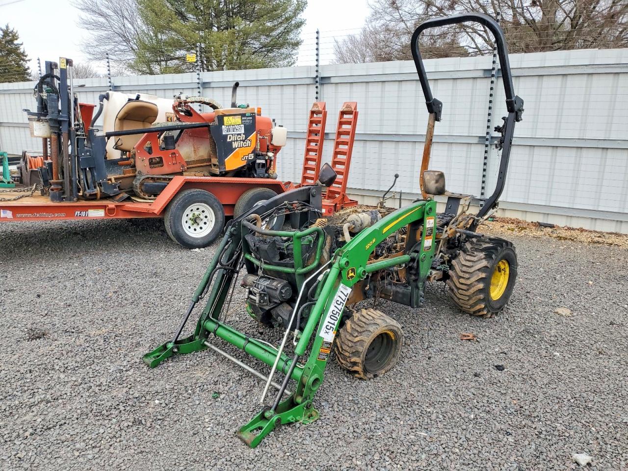 2023 JOHN 1023e VIN 1LV1023ECNP156422 photo 2