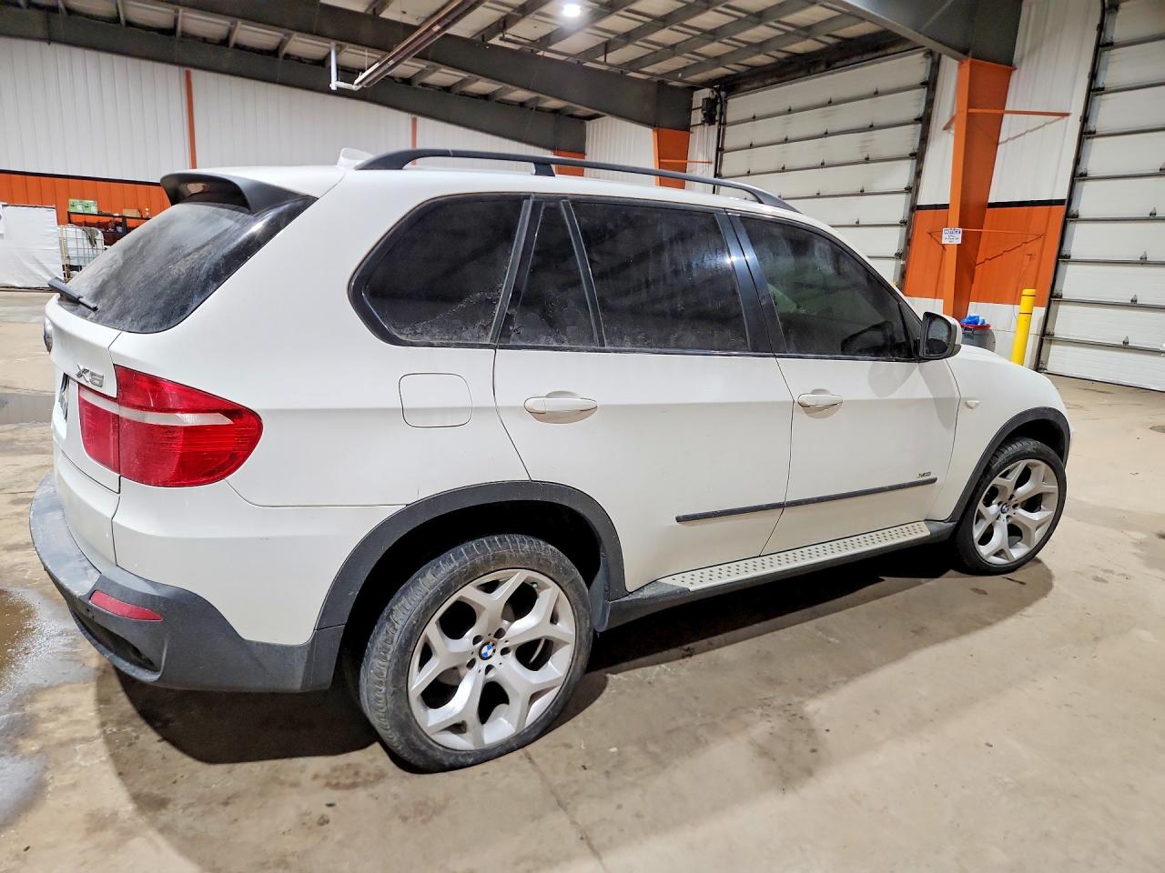2009 BMW X5 VIN 5UXFE435X9L037898 photo 3