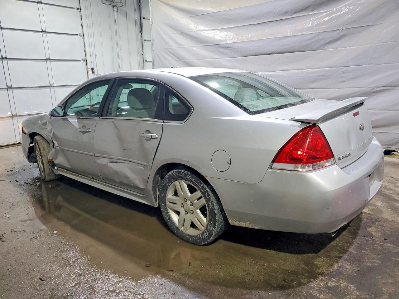 2012 Chev Impala VIN 2G1WG5E33C1160977 photo 2