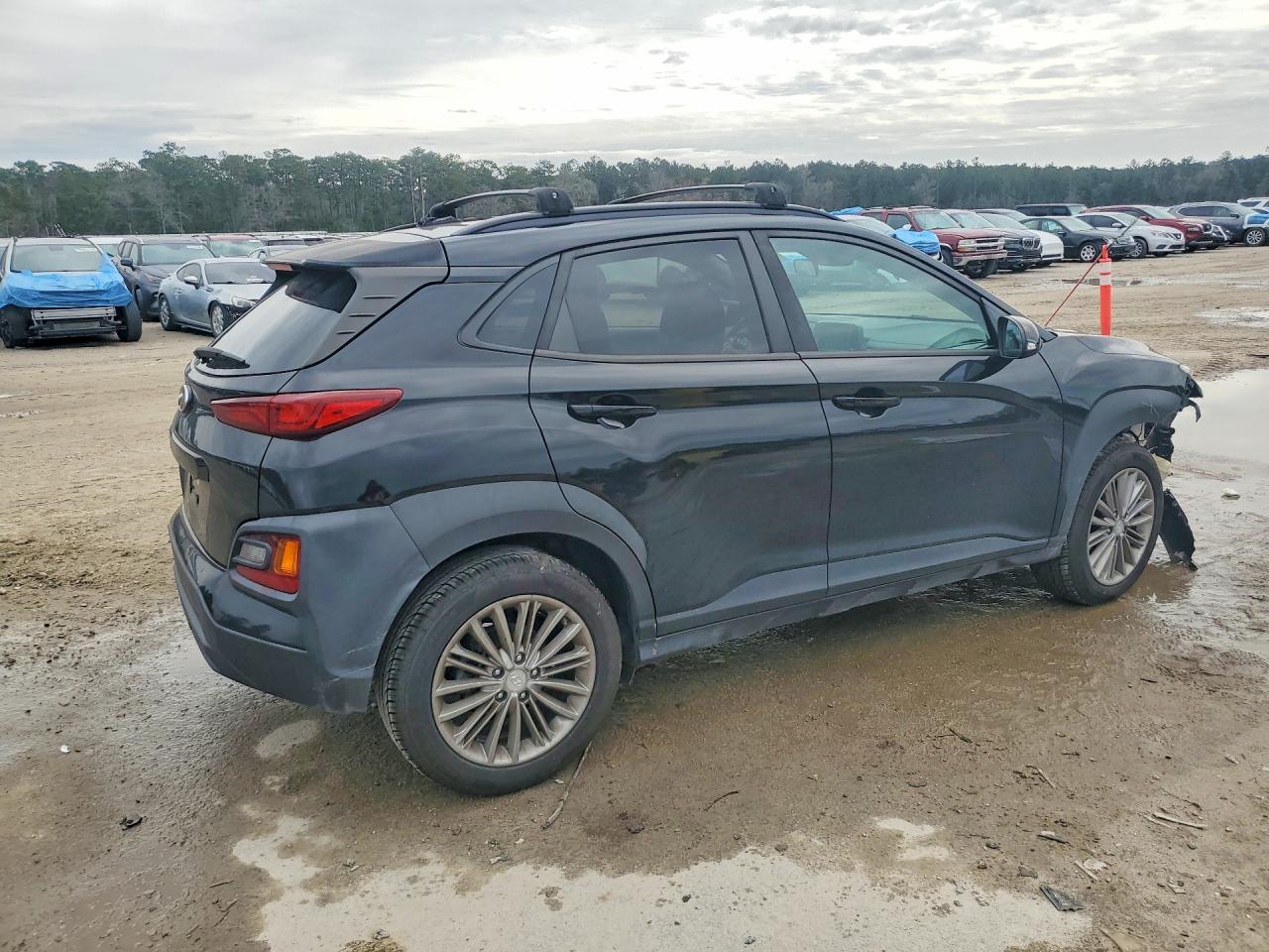 2020 Hyundai Kona VIN KM8K22AA7LU400328 photo 3