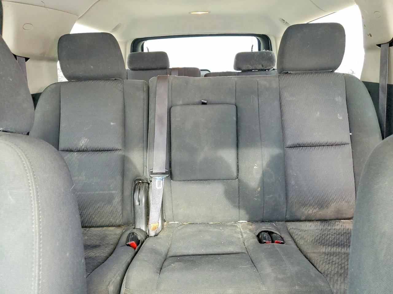 2014 Chevrolet Suburban VIN 1GNSCHE09ER136600 photo 10