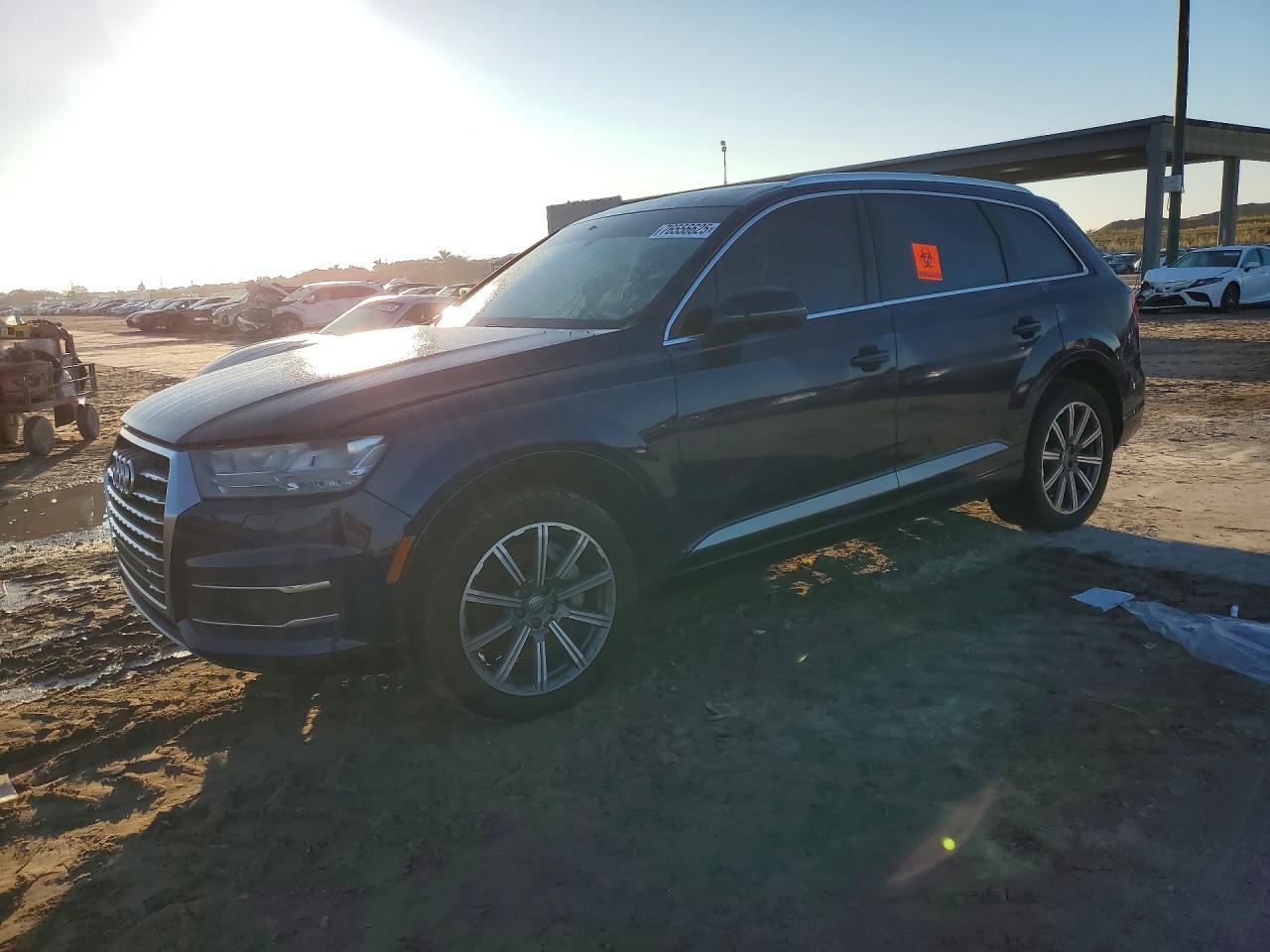 2019 Audi Q7 VIN WA1AAAF73KD045242 photo 1