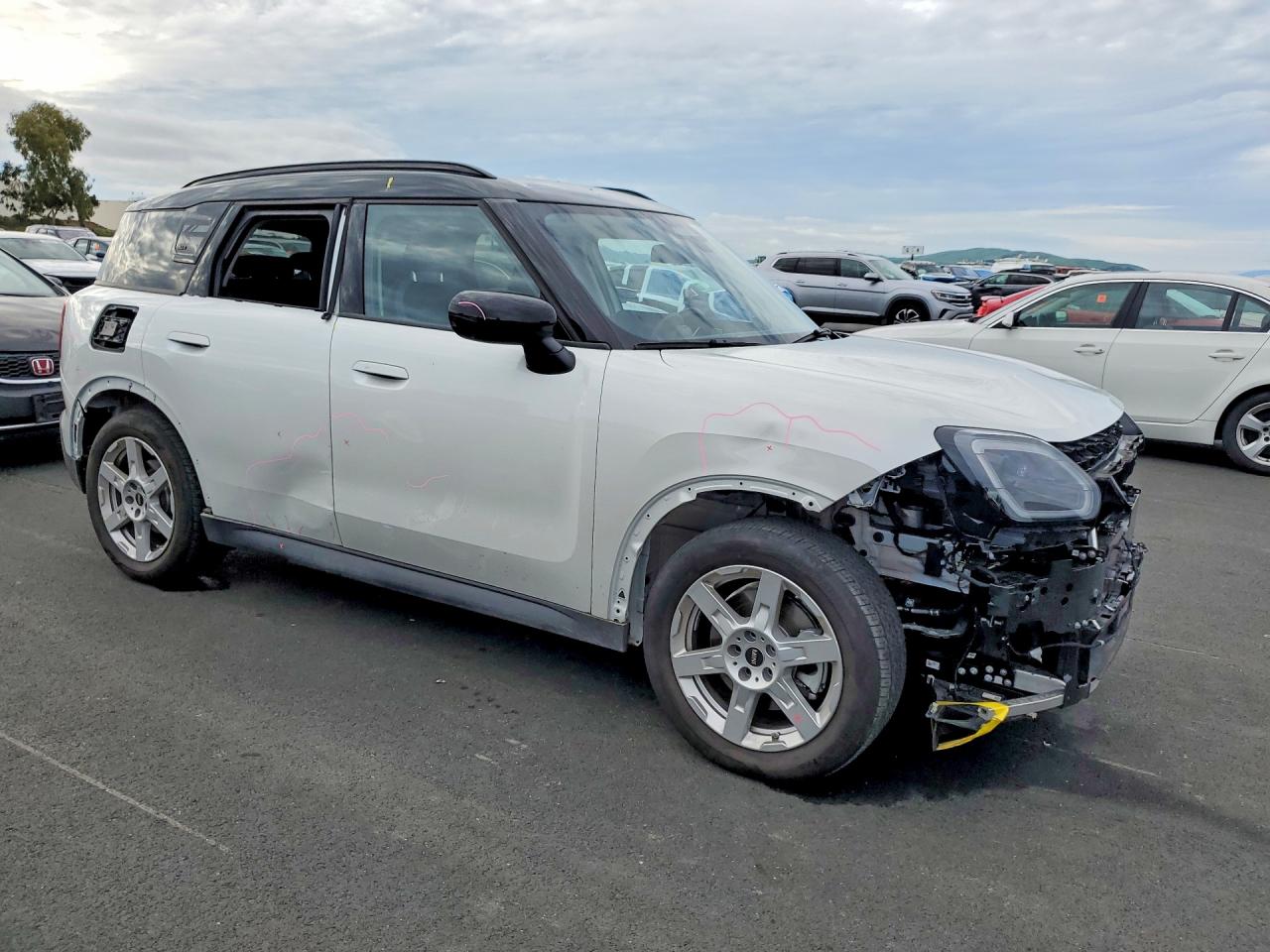 2025 Mini Cooper VIN WMZ53GA09S7R41803 photo 4