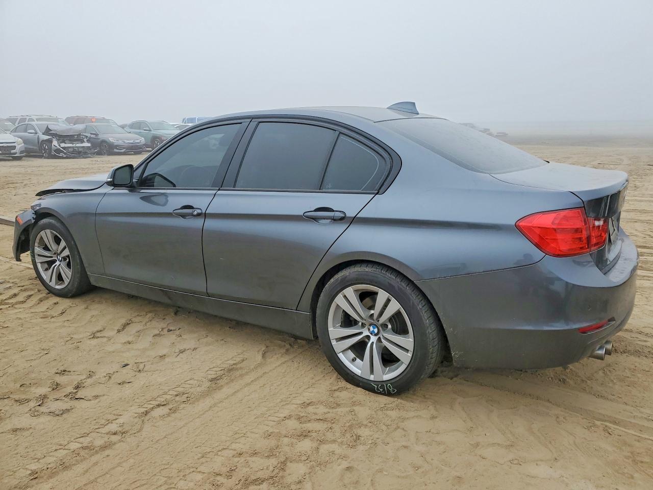 2014 BMW 3 series VIN WBA3C1C54EK116795 photo 2