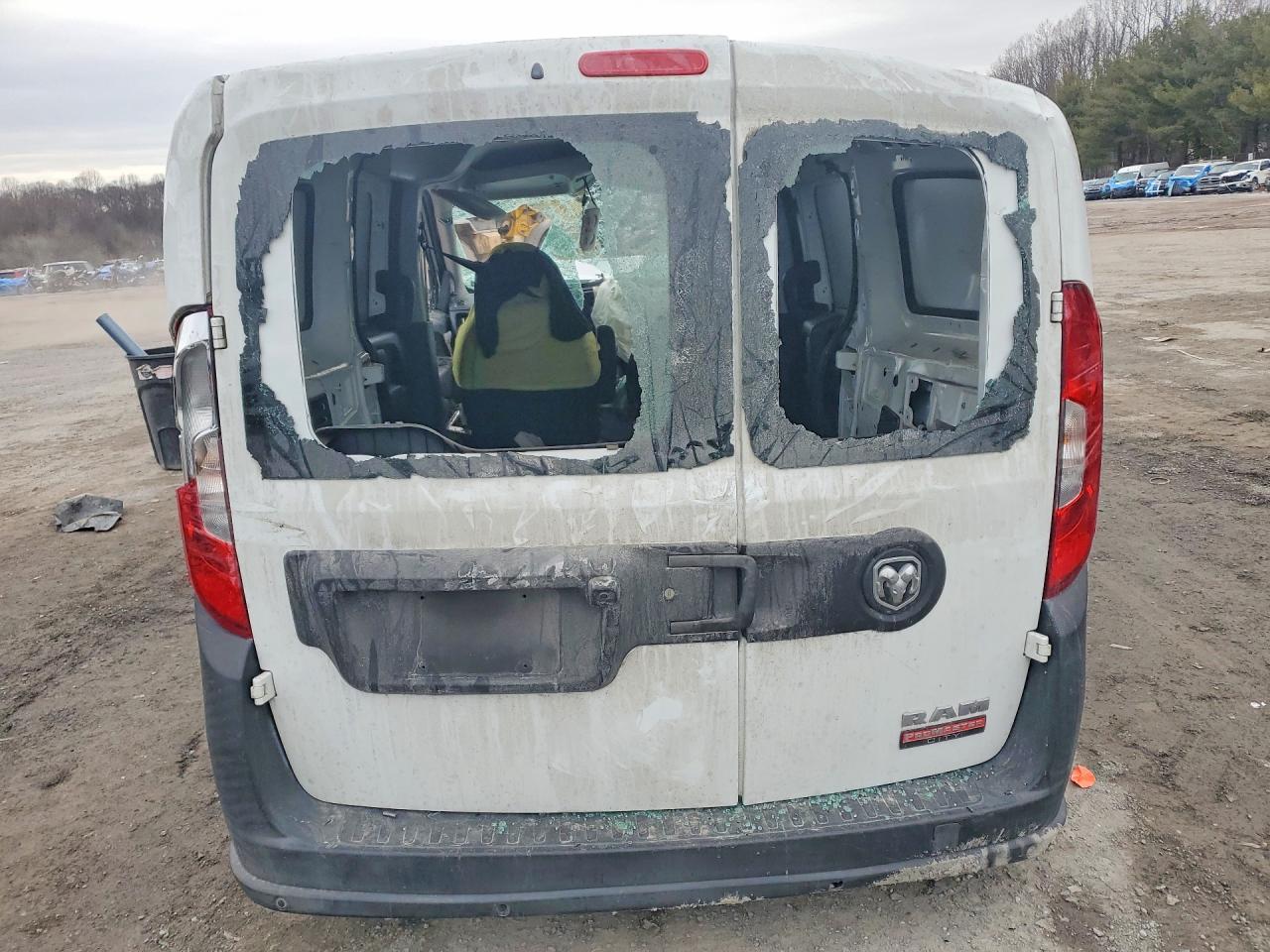 2017 Ram Promaster VIN ZFBERFAB8H6E01034 photo 6