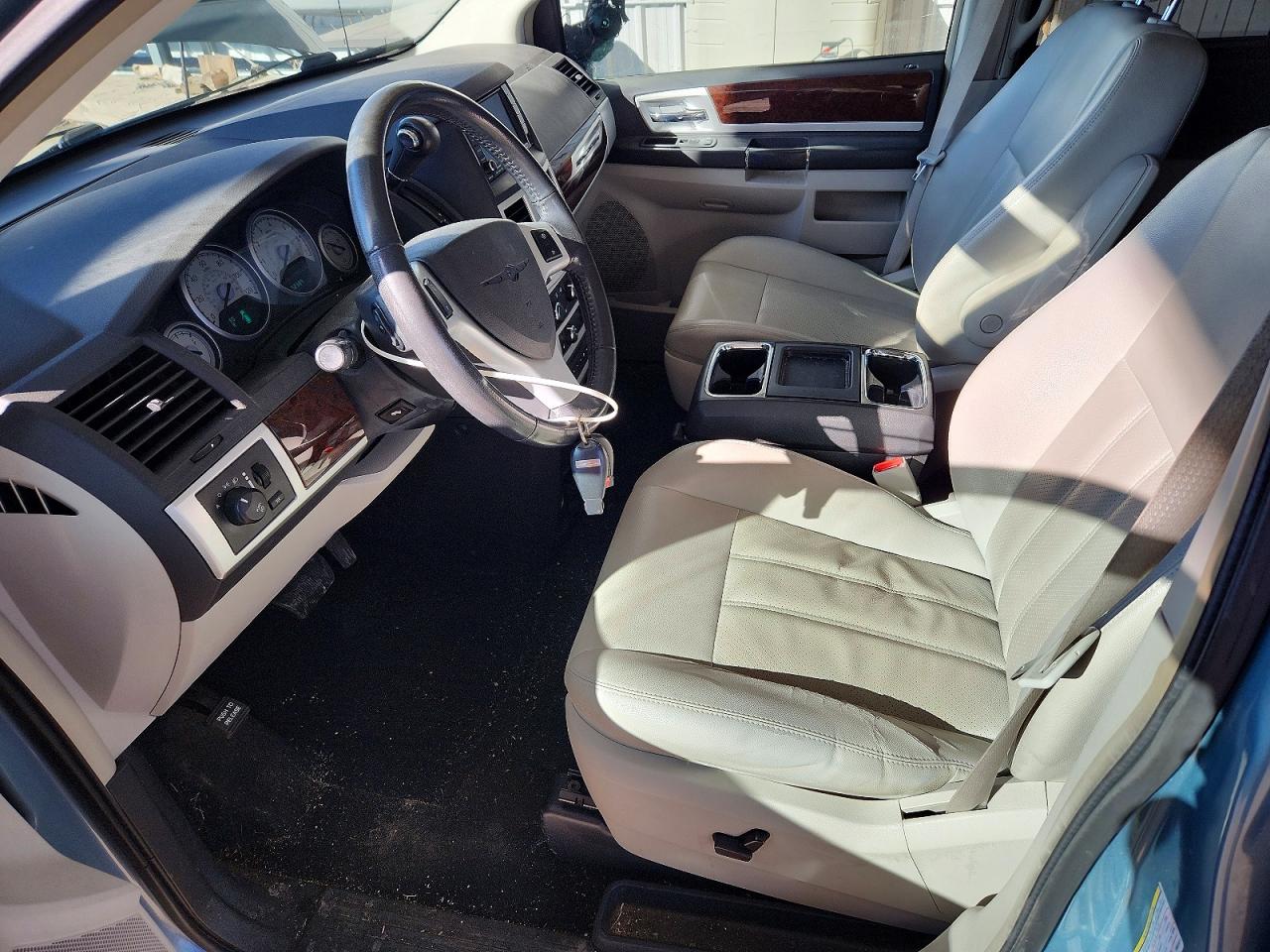2010 Chrysler Minivan VIN 2A4RR8DX6AR481571 photo 7