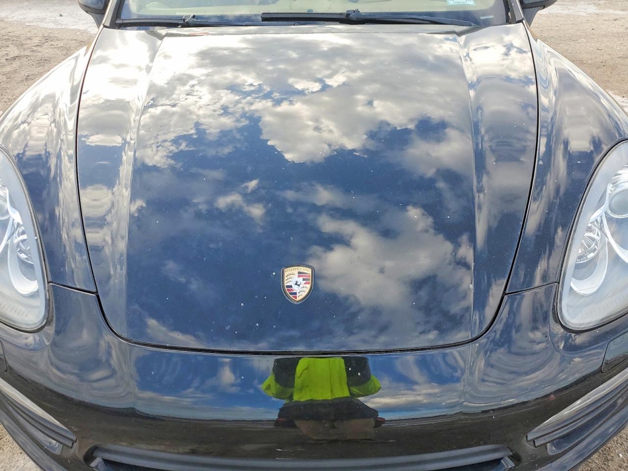 2014 Porsche Cayenne VIN WP1AF2A22ELA39885 photo 12